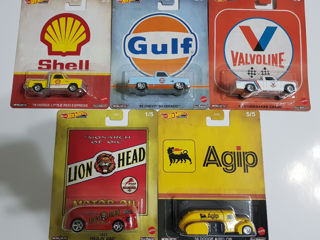 Hot Wheels Premium Vintage Oil Collectors Box