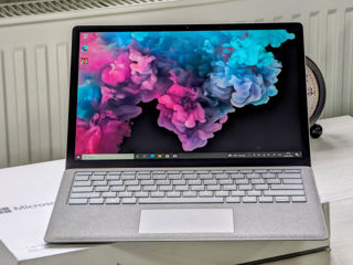 Microsoft Surface Laptop 2 (Core i5 8250u/8Gb Ram/128Gb SSD/13.5" 2K PixelSense Touch) foto 2