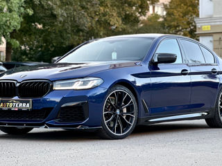 BMW 5 Series foto 3