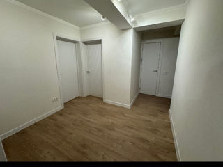 Apartament cu 3 camere, 100 m², Botanica, Chișinău foto 7