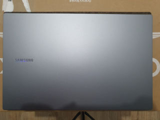 Ноутбук Samsung Book 4 foto 4