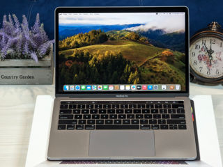 MacBook Pro 13 Retina 2019 (Core i5 8257u/8Gb Ram/512Gb SSD/Iris Plus Graphics/13.3" Retina IPS) foto 1