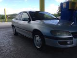 Opel Omega foto 3