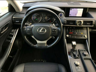 Lexus IS Series foto 4