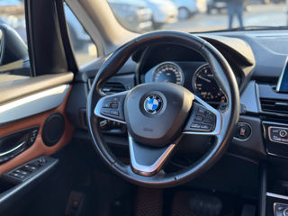 BMW 2 Series Active Tourer foto 12