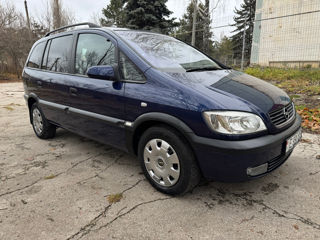 Opel Zafira foto 3