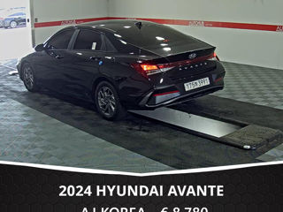 Hyundai Avante foto 5