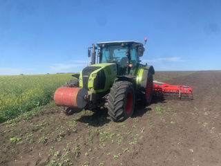 Claas Arion 640 foto 4