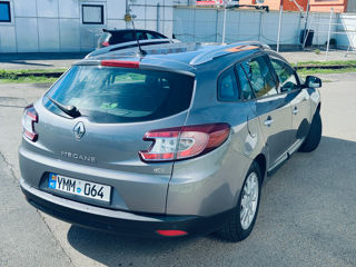 Renault Megane foto 6