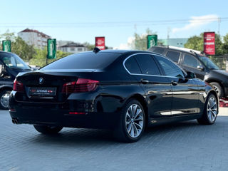 BMW 5 Series foto 5