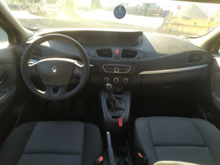 Renault Scenic foto 10