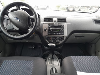 Ford Focus foto 4