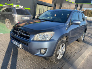 Toyota Rav 4 foto 2