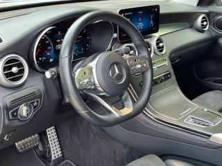 Mercedes GLC foto 8