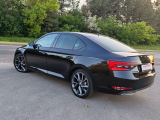 Skoda Superb foto 19