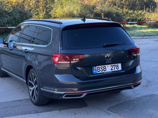 Volkswagen Passat foto 5