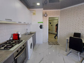 Apartament cu 1 cameră, 42 m², Centru, Chișinău foto 3