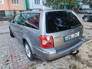 Volkswagen Passat foto 2