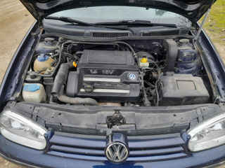 Volkswagen Golf foto 4