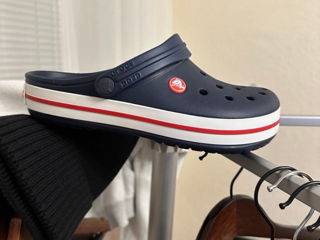 CROCS foto 3