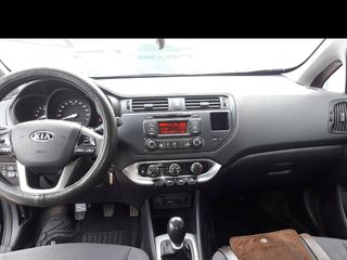 KIA Rio foto 6