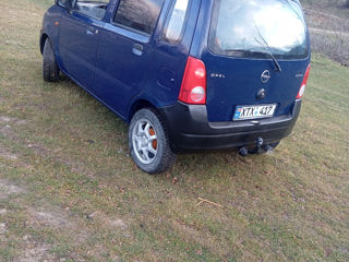 Opel Agila foto 5