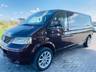 Volkswagen Transporter foto 1