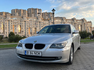 BMW 5 Series foto 1