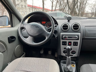 Dacia Logan foto 15