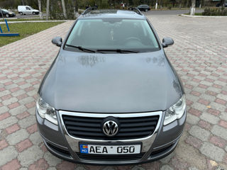 Volkswagen Passat foto 2