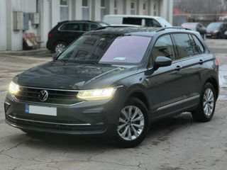 Volkswagen Tiguan foto 3