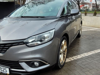 Renault Grand Scenic foto 6