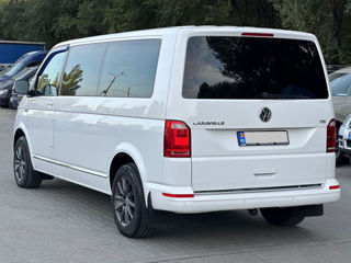 Volkswagen Caravelle foto 3