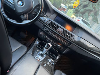 BMW 5 Series foto 7