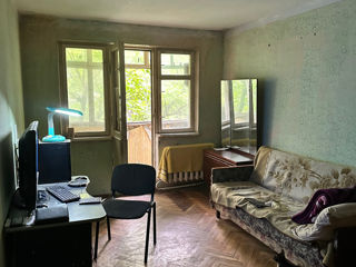 Apartament cu 2 camere, 43 m², Botanica, Chișinău foto 2