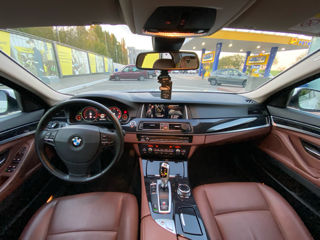 BMW 5 Series foto 9