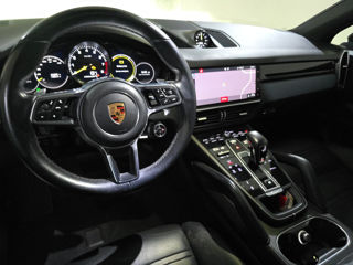 Porsche Cayenne foto 8