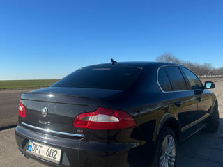 Skoda Superb foto 4