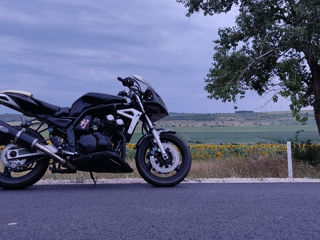 Yamaha Fazer foto 2