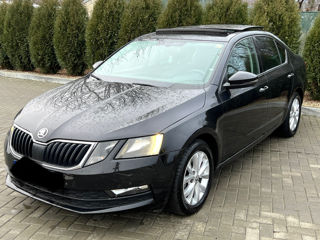 Skoda Octavia foto 1