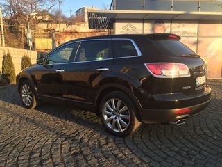 Mazda CX-9 foto 1