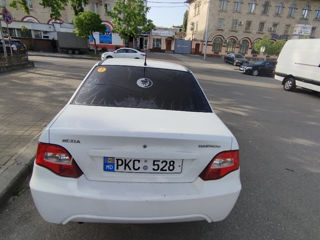 Daewoo Nexia foto 2