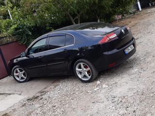 Renault Laguna foto 3