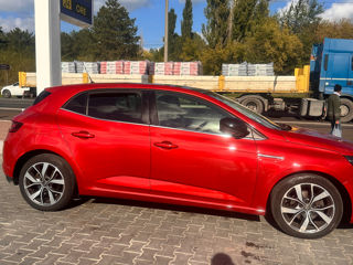 Renault Megane foto 2