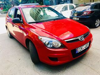 Chirie auto / авто прокат! Cel mai mare parc auto de masini! Cele mai mici preturi garantate! foto 3