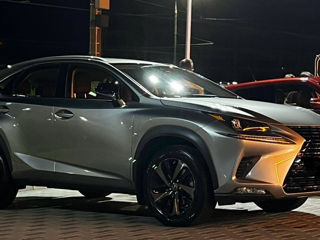 Lexus NX Series foto 1