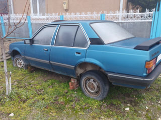 Opel Ascona foto 2