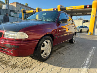 Opel Astra foto 4