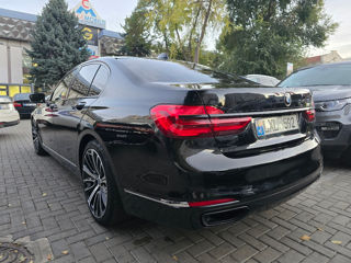 BMW 7 Series foto 6