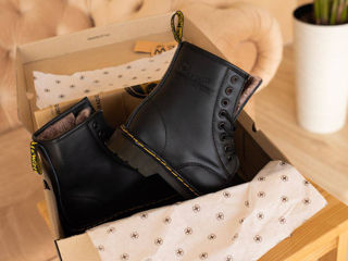 Dr. Martens 1460 Poze reale foto 4